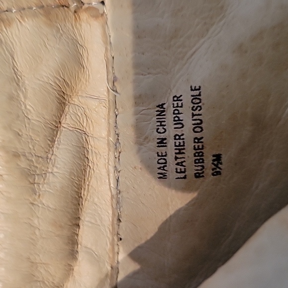 Michael Kors Black 4 Inch Bootie Size 9.5 Medium - Picture 5 of 6